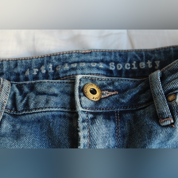 Articles of Society Ripped Straight Leg Jeans - Picture 5 of 11